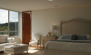 VENDO APARTAMENTO COLA DEL ZORRO MEDELLIN EL POBLADO, 378 MTS