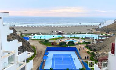Terreno en Primera Fila con Vista Panorámica al Mar – Playa Honda Cerro Azul - 200 m2
