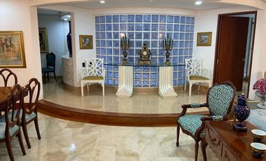 VENDO APARTAMENTO EN LA LOMAS EL POBLADO 225 MTS