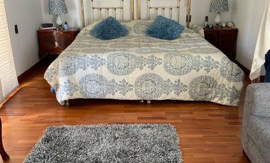 VENDO APARTAMENTO EN LA LOMAS EL POBLADO 225 MTS