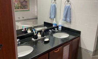 VENDO APARTAMENTO EN LA LOMAS EL POBLADO 225 MTS