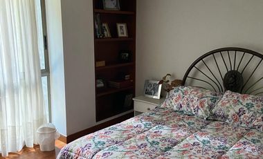 VENDO APARTAMENTO EN LA LOMAS EL POBLADO 225 MTS