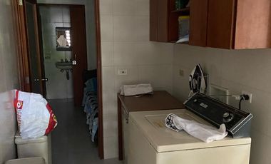 VENDO APARTAMENTO EN LA LOMAS EL POBLADO 225 MTS
