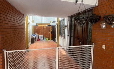 Casa en Venta en Legaria