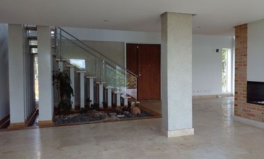 46437 Casa en Arriendo Alto de las Palmas