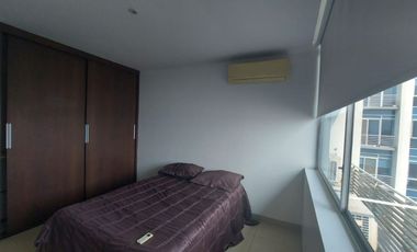Samborondon, Venta de Hermoso Departamento 2 Dorm. y Estudio Amoblado