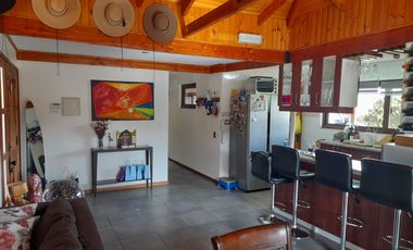 SE VENDE PARCELA 6600M2 COMUNA DE COLINA , 4 DORMITORIOS, 4 BAÑOS.