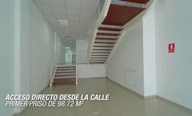 Local comercial frente a la embaja USA
