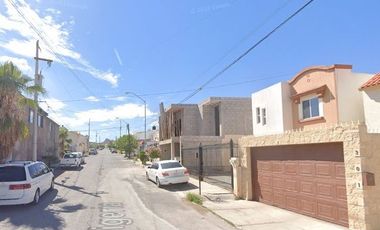 Casa en excelentes condiciones a precio de oportunidad. Aproveche!!