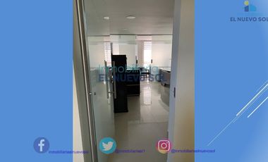 GANGA DE OFICINA CERCA DE LA ALCALDIA