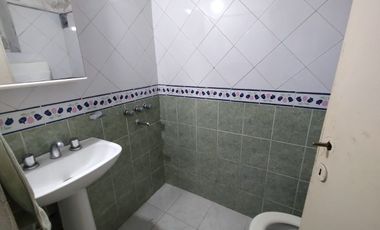 Castelar Norte - Venta - Casa 4 Ambientes
