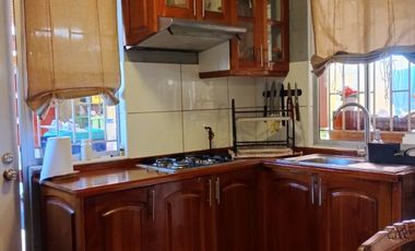 SE VENDE CASA 123M2 PADRE HURTADO , 2DORMITORIOS Y DOS BAÑOS.