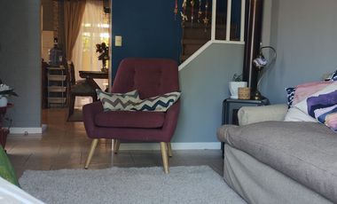 SE VENDE CASA 123M2 PADRE HURTADO , 2DORMITORIOS Y DOS BAÑOS.