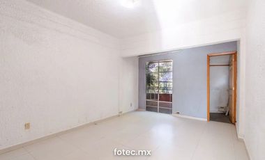 CASA CON USO DE SUELO COMERCIAL EN VENTA COL. DEL VALLE