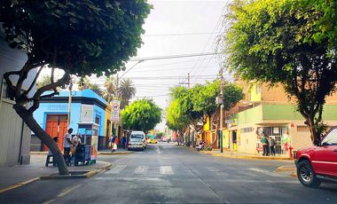 ¡Gran Oportunidad! Casa En Venta A Precio De Terreno Surco/Barranco