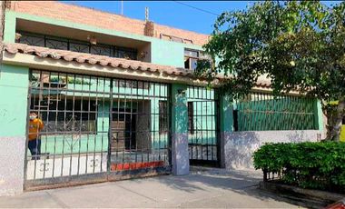 ¡Gran Oportunidad! Casa En Venta A Precio De Terreno Surco/Barranco