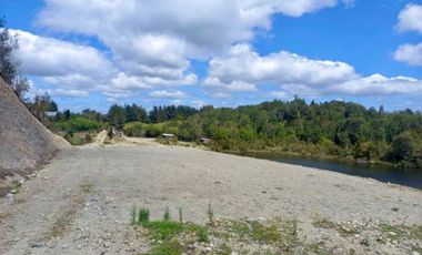 Parcela con laguna 3,5 hectáreas en Ilque, Puerto Montt