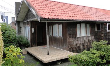 Casa en avenida ideal para Local Comercial Puerto Montt