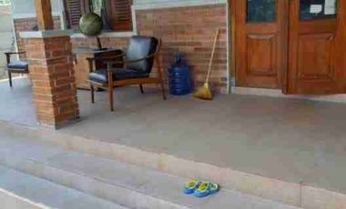 Rumah Villa Klasik View Sawah Pegunungan Luas 671 m²