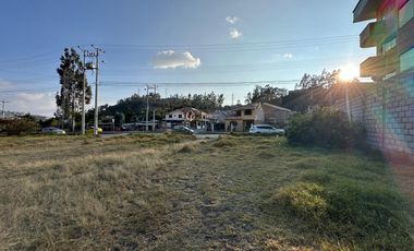 TERRENO COMERCIAL EN LA AVE 16 DE ABRIL