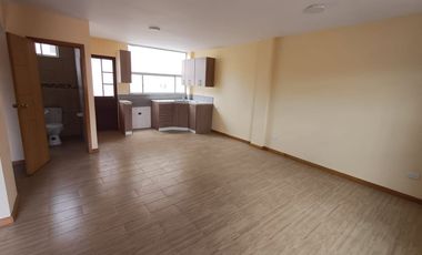 De Oportunidad, Amplia Casa de 157 m2, en Venta, 3 dormitorios (con Acabados de Primera por estrenar), en MARIANITAS, Calderón.