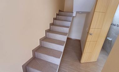 De Oportunidad, Amplia Casa de 157 m2, en Venta, 3 dormitorios (con Acabados de Primera por estrenar), en MARIANITAS, Calderón.