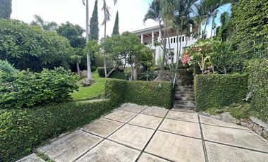 CASA EN VENTA EN FRACCIONAMIENTO LOMAS DE COCOYOC MORELOS