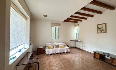 CASA EN VENTA EN FRACCIONAMIENTO LOMAS DE COCOYOC MORELOS