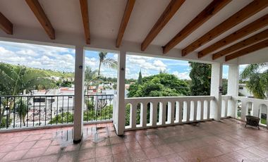 CASA EN VENTA EN FRACCIONAMIENTO LOMAS DE COCOYOC MORELOS