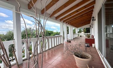 CASA EN VENTA EN FRACCIONAMIENTO LOMAS DE COCOYOC MORELOS