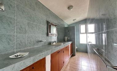 CASA EN VENTA EN FRACCIONAMIENTO LOMAS DE COCOYOC MORELOS