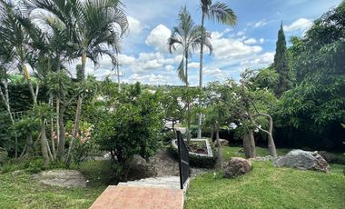 CASA EN VENTA EN FRACCIONAMIENTO LOMAS DE COCOYOC MORELOS