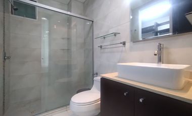 Apartamento amoblado en arriendo en Alto Prado.