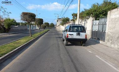 Venta de terreno en Atuntaqui en la Av. San Vicente, 500 m2