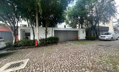 PRECIOSA CASA EN VENTA EN LOMAS DE SAN ANGEL INN