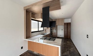 CASA EN VENTA EN FRACCIONAMIENTO LOMAS DE COCOYOC MORELOS