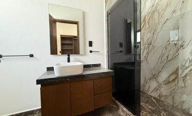 CASA EN VENTA EN FRACCIONAMIENTO LOMAS DE COCOYOC MORELOS