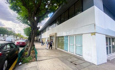 Edificio Comercial en Renta en Tlalnepantla, Estado de Mexico
