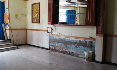 ALQUILER DE LOCAL COMERCIAL EN BREÑA UBICADO EN AVENIDA