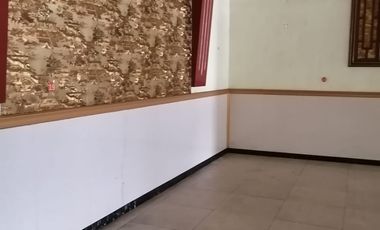 ALQUILER DE LOCAL COMERCIAL EN BREÑA UBICADO EN AVENIDA