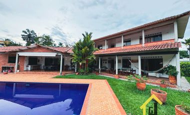 CASA CAMPESTRE EN SANTAGUEDA CERCA A LA CIUDAD DE MANIZALES