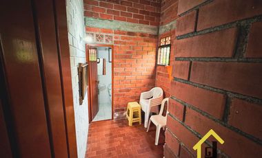 CASA CAMPESTRE EN SANTAGUEDA CERCA A LA CIUDAD DE MANIZALES