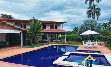 CASA CAMPESTRE EN SANTAGUEDA CERCA A LA CIUDAD DE MANIZALES