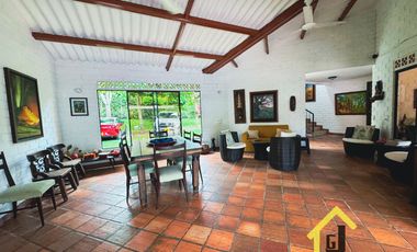 CASA CAMPESTRE EN SANTAGUEDA CERCA A LA CIUDAD DE MANIZALES