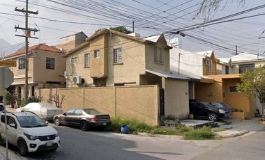 ¡REMATE BANCARIO EN RESIDENCIAL LA HACIENDA, MONTERREY!