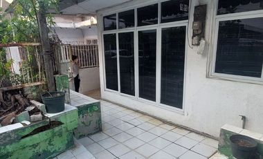 Rumah Mangga Besar Bawah NJOP Dijual Cepat