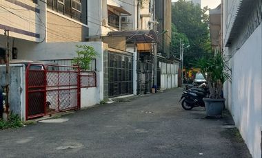 Rumah Mangga Besar Bawah NJOP Dijual Cepat