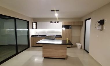 Renta de Casa en Colinas del Sol