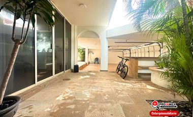 VENTA | CASA CON ALBERCA A DOS CUADRAS DE PLAYA FRACC COSTA VERDE BOCA DEL RIO