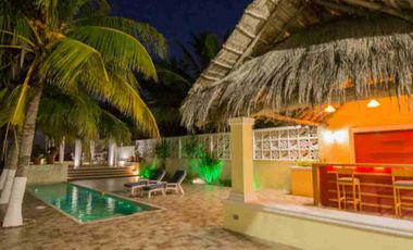 Luna y Sol, linda casa frente al mar con alberca